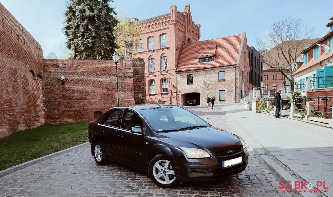 2007' Ford Focus photo #1