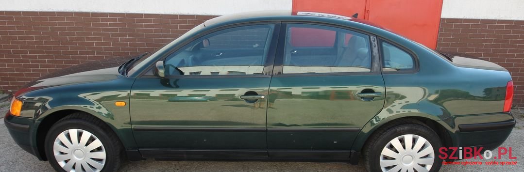 1997' Volkswagen Passat photo #2
