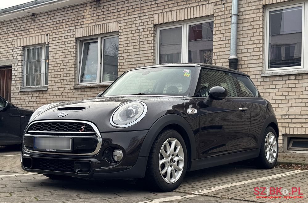 2015' MINI Cooper S Sport photo #5