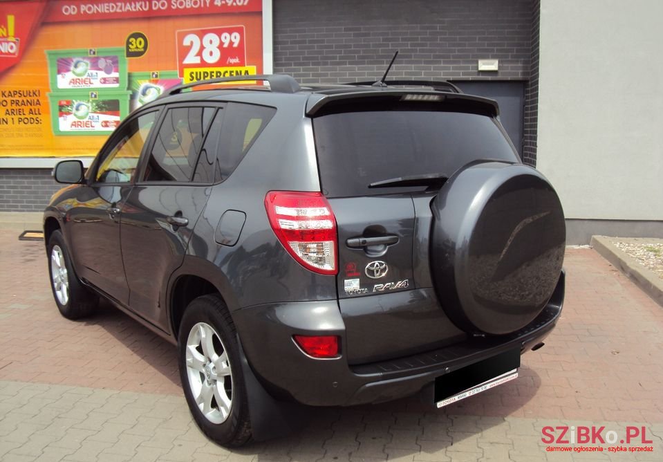 2009' Toyota RAV4 photo #5