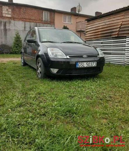 2002' Ford Fiesta photo #1