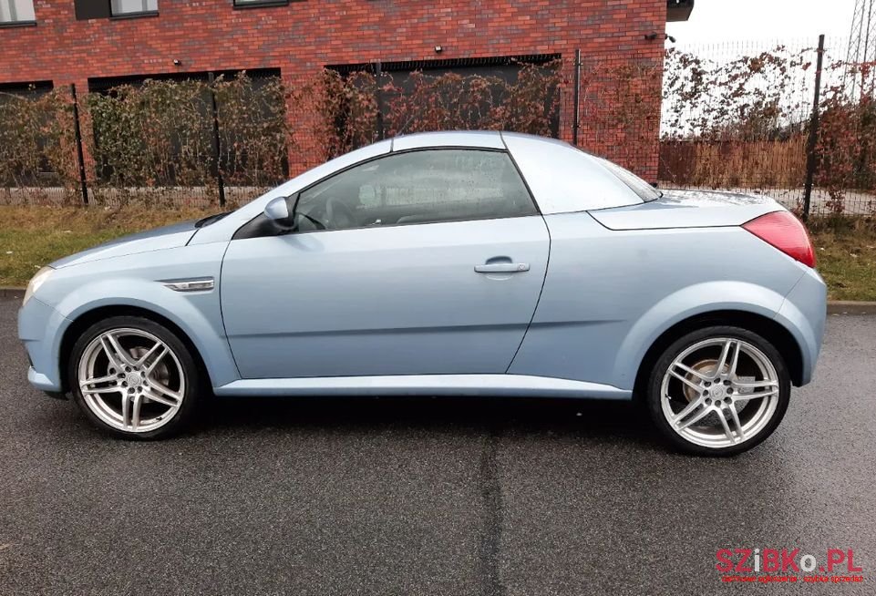 2005' Opel Tigra Sport photo #3