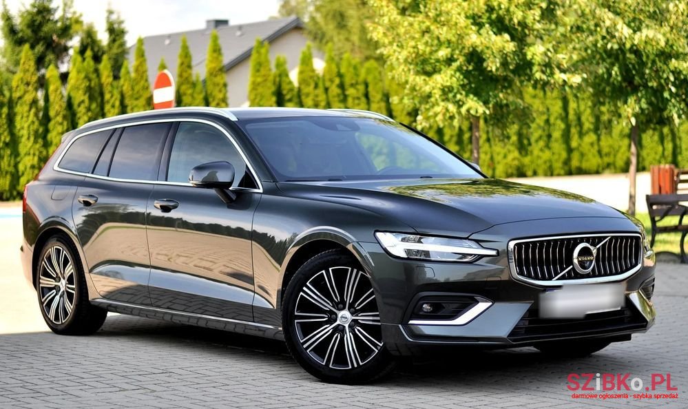 2019' Volvo V60 D3 Inscription photo #3