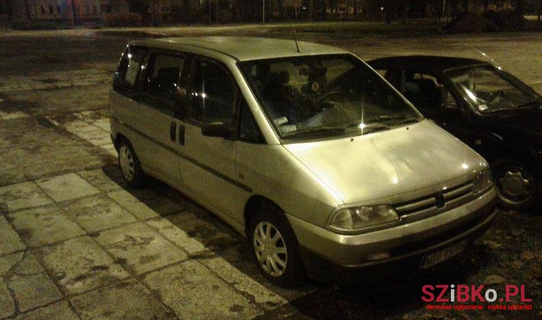 1995' Peugeot 806 photo #1