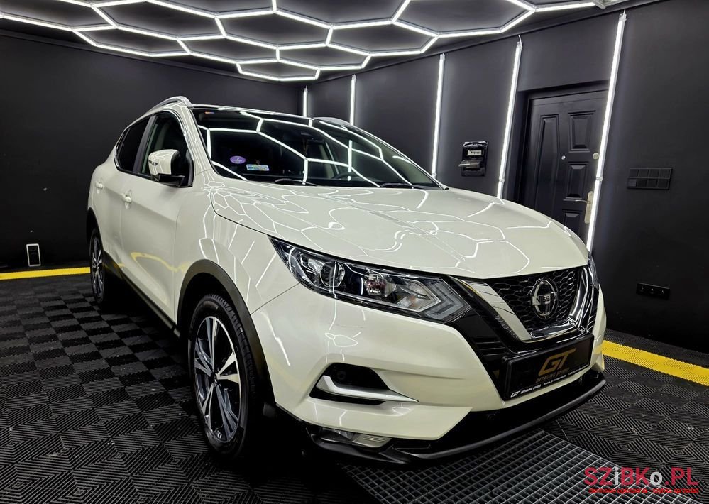 2020' Nissan Qashqai photo #2