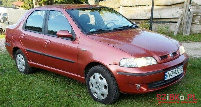 2004' Fiat Albea photo #1