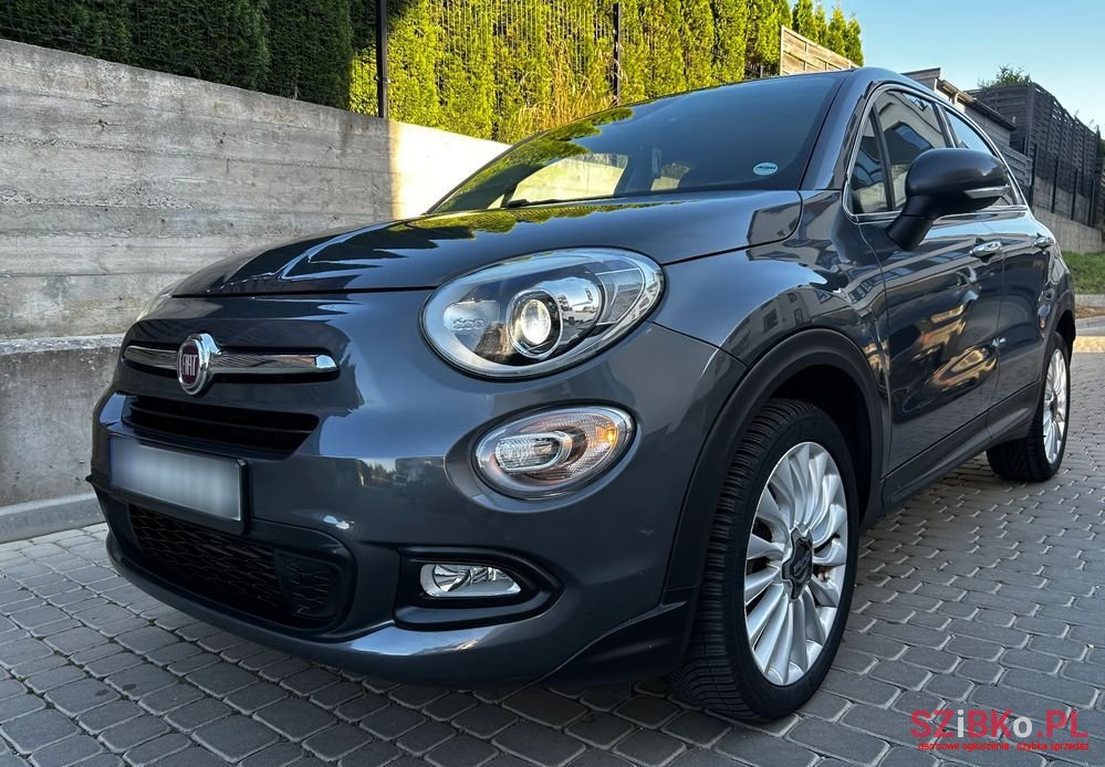 2015' Fiat 500X photo #2