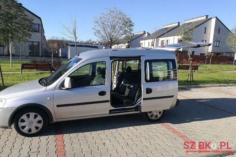 2008' Opel Combo photo #2