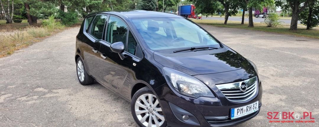 2011' Opel Meriva photo #2