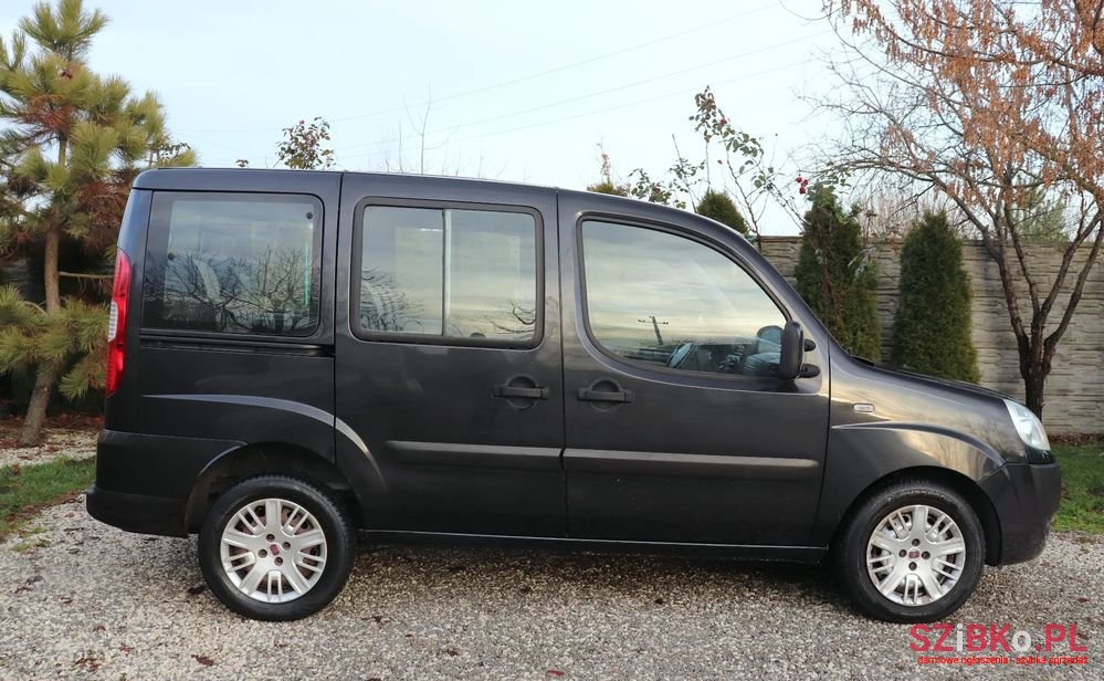 2008' Fiat Doblo photo #5