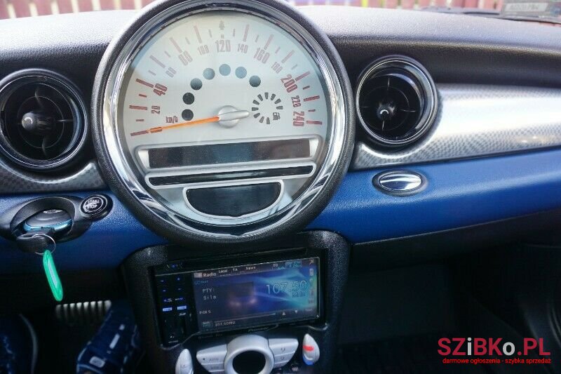 2007' MINI Cooper photo #3