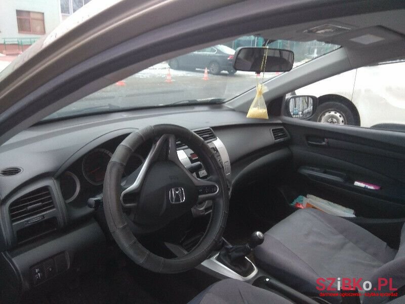 2009' Honda City photo #1