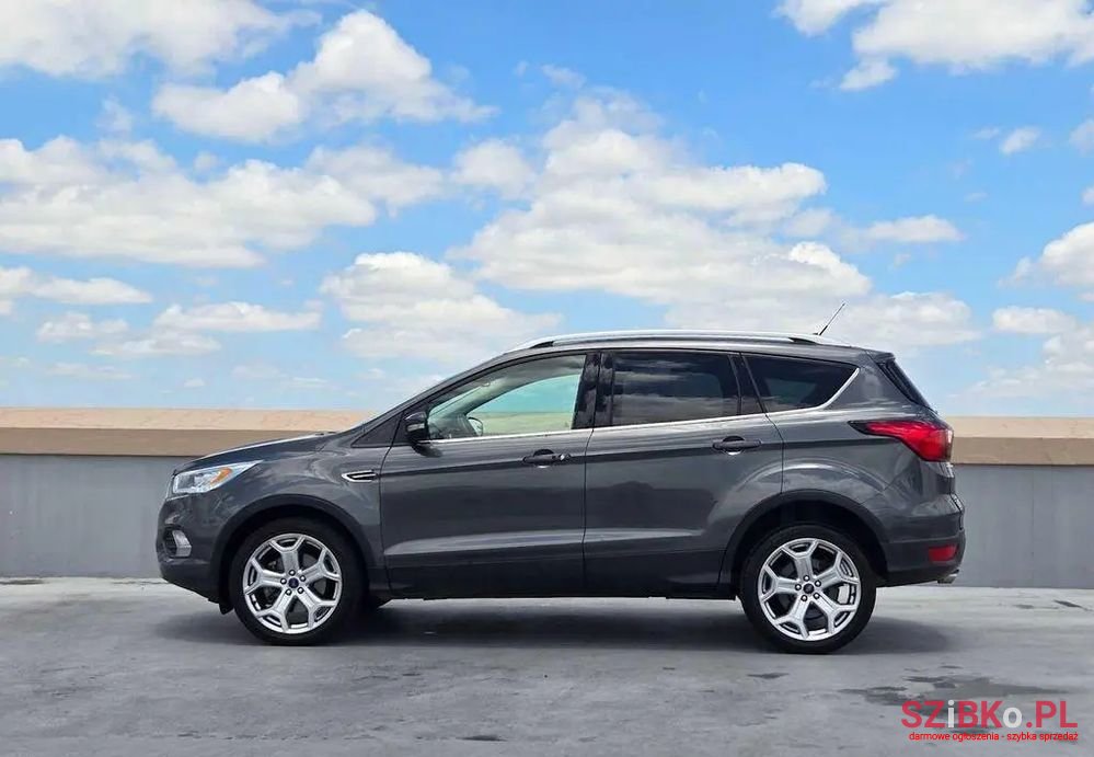 2019' Ford Escape 2.0 Ecoboost Awd Titanium photo #3