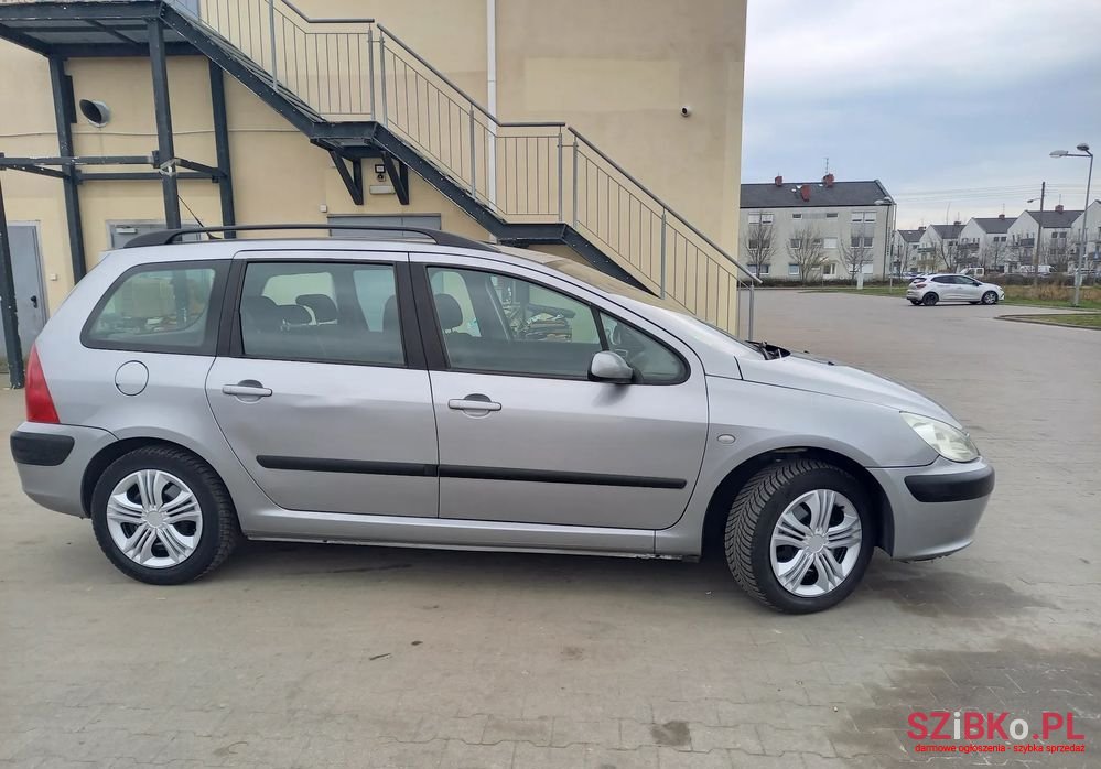 2003' Peugeot 307 2.0 Hdi Xs photo #4