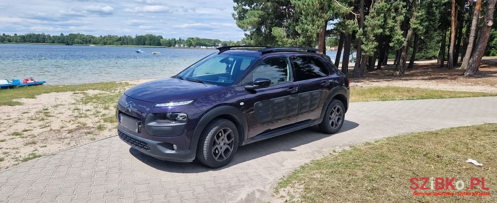 2015' Citroen C4 Cactus photo #1