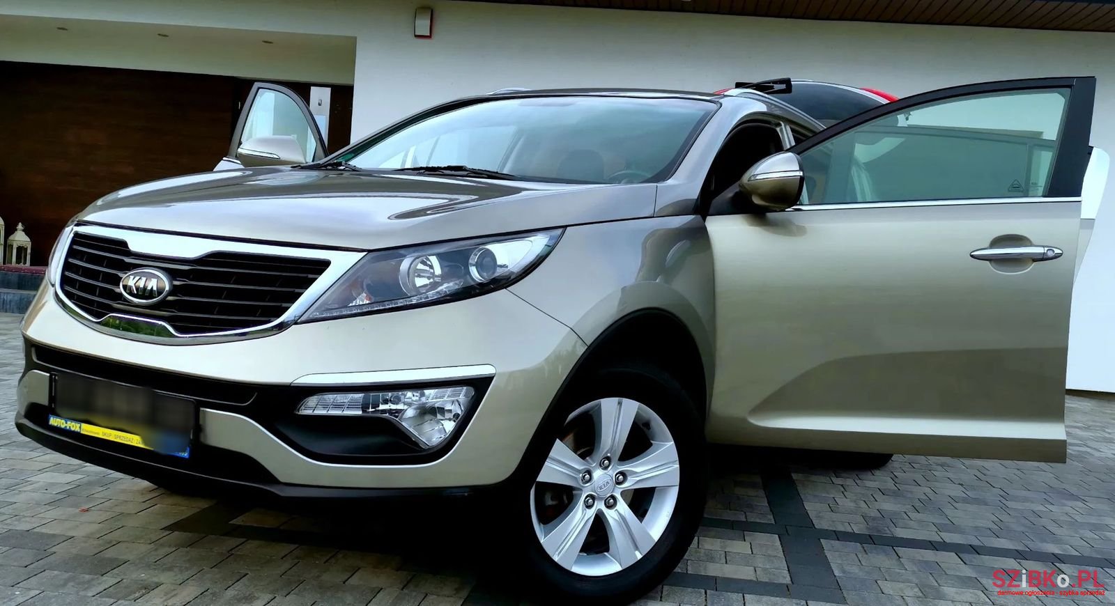 2011' Kia Sportage photo #1