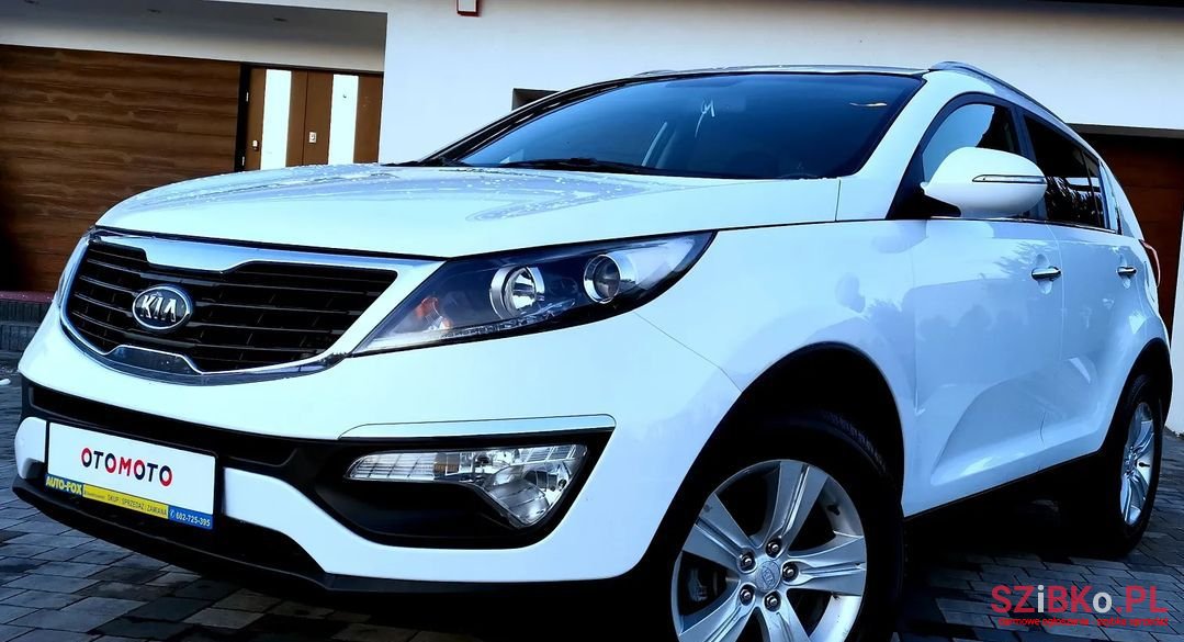 2011' Kia Sportage photo #3