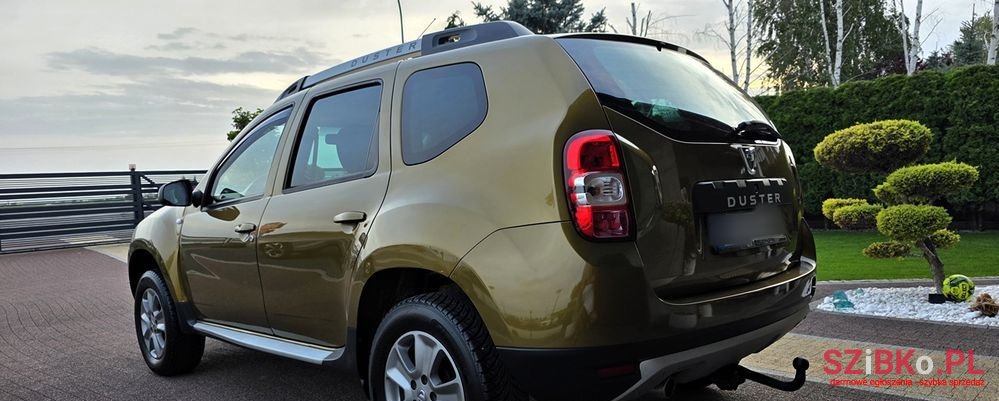 2016' Dacia Duster Sce 115 4X2 Prestige photo #4
