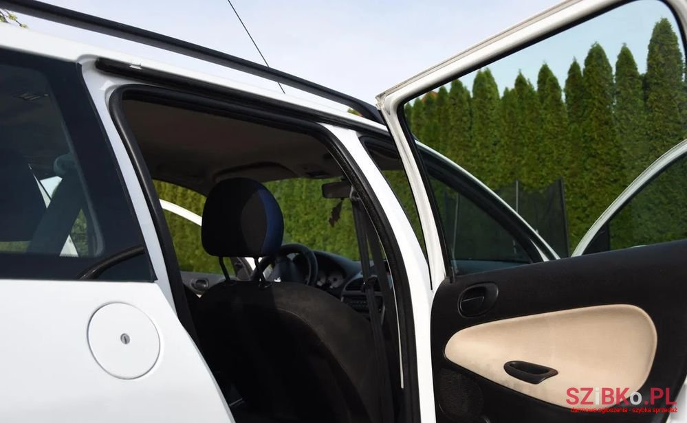 2004' Peugeot 206 photo #5