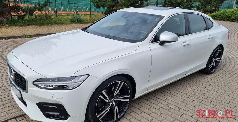 2017' Volvo S90 T5 R-Design photo #1