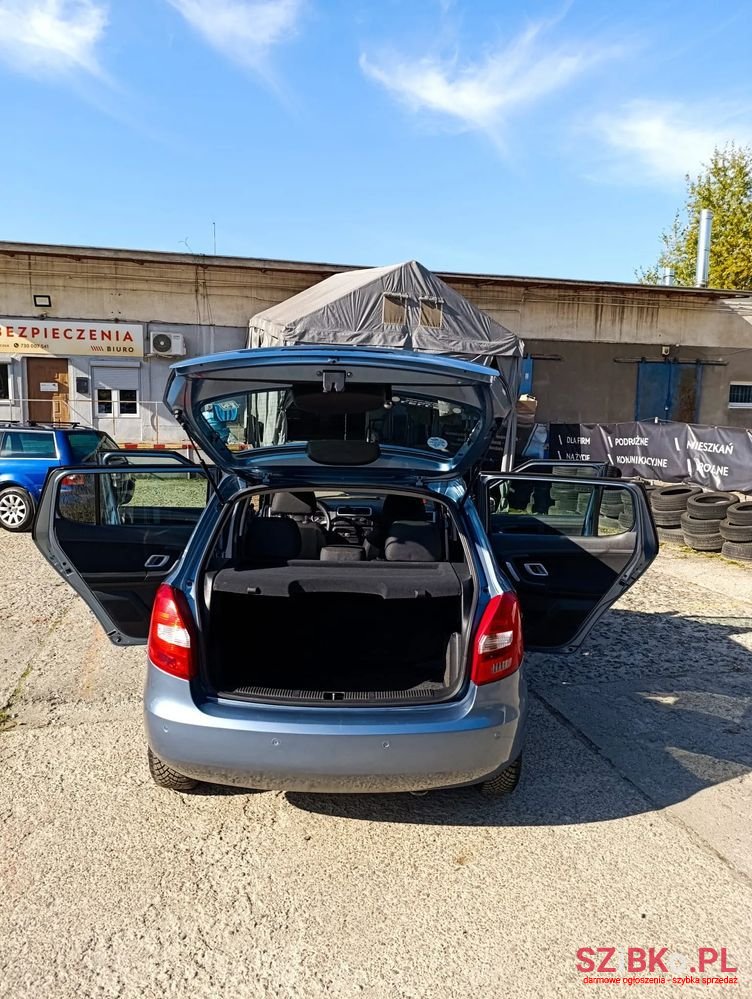 2007' Skoda Fabia 1.4 16V Sport photo #6