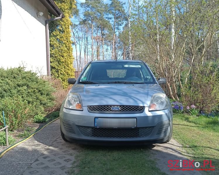 2005' Ford Fiesta 1.3 Ambiente photo #6