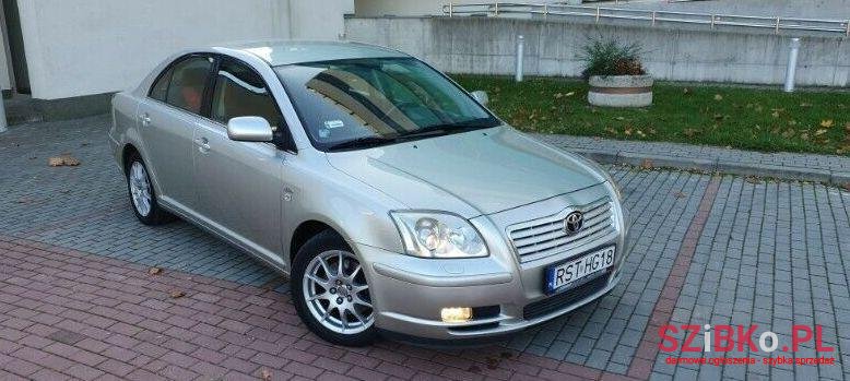 2003' Toyota Avensis photo #1