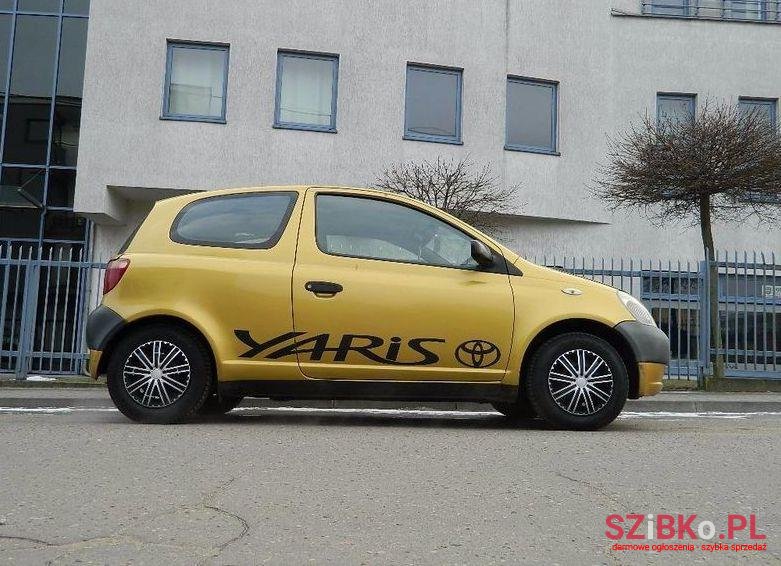 1999' Toyota Yaris photo #1