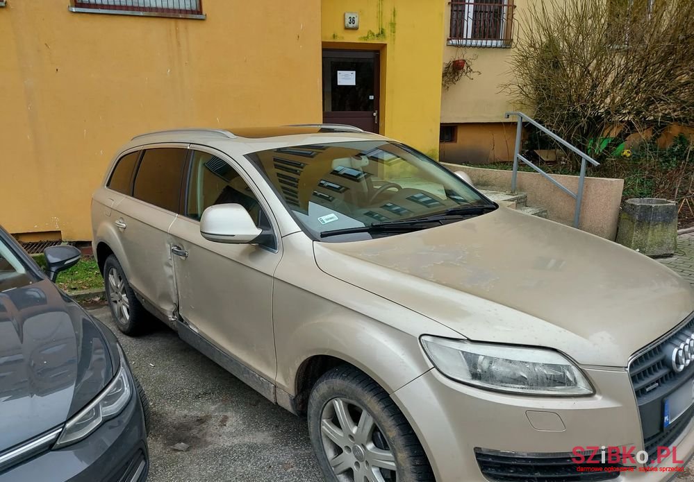 2008' Audi Q7 photo #6