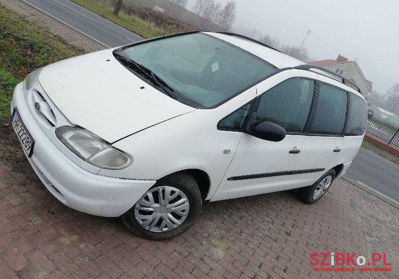 1999' Ford Galaxy photo #1