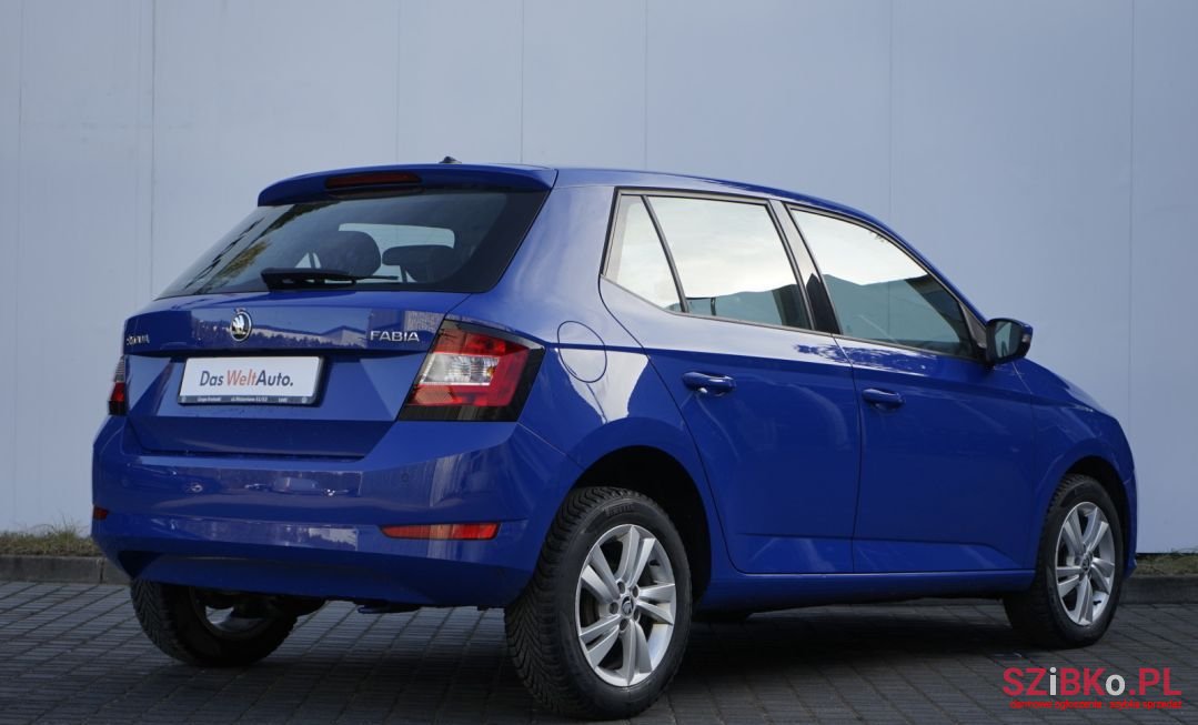 2019' Skoda Fabia photo #2