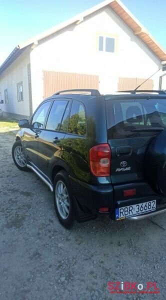 2002' Toyota RAV4 photo #5