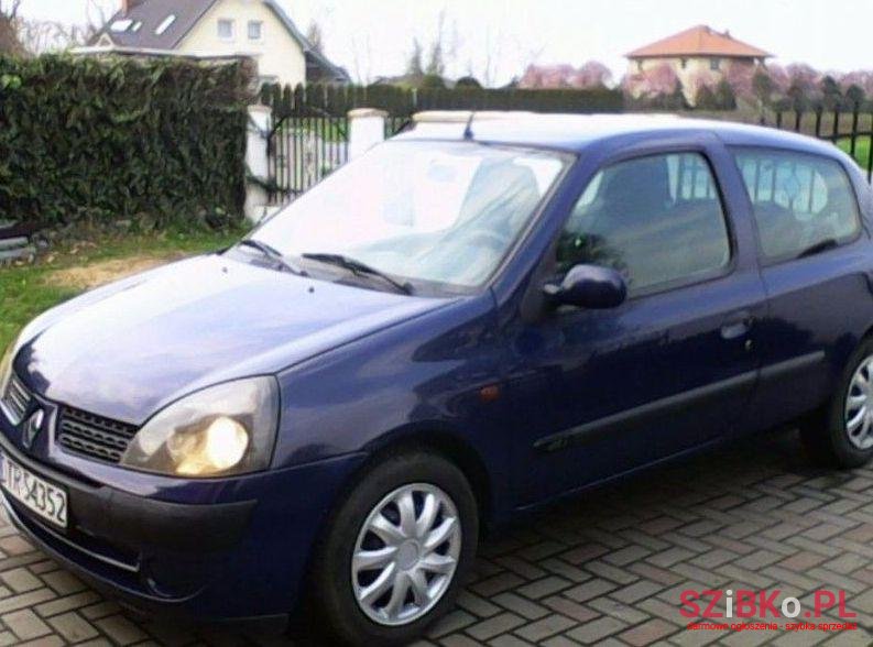 2003' Renault Clio photo #1