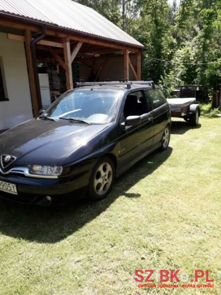 2000' Alfa Romeo 145 photo #2