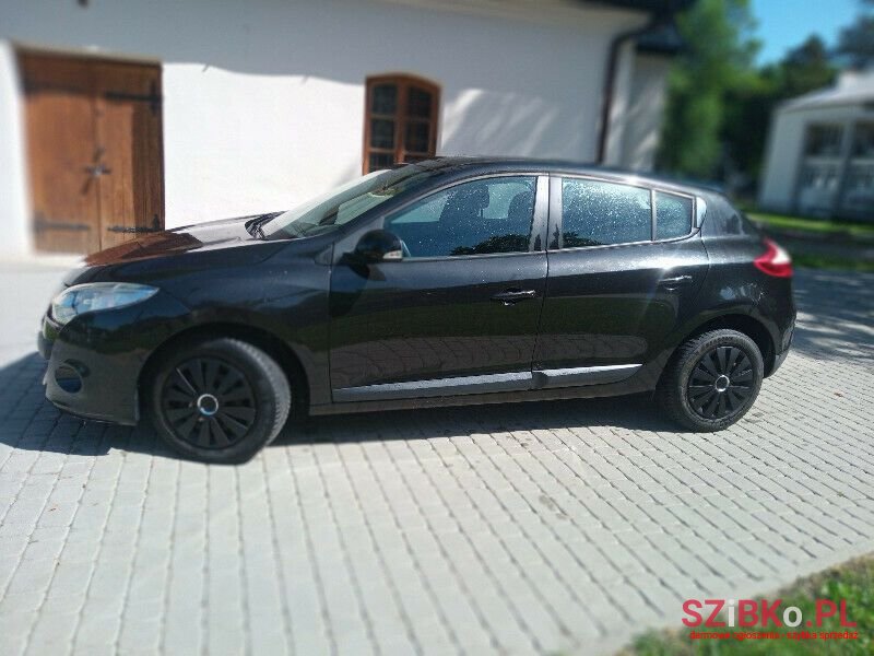 2009' Renault Megane photo #3