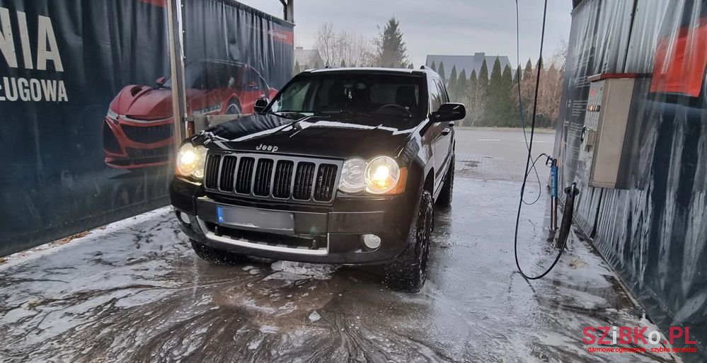 2008' Jeep Grand Cherokee photo #3