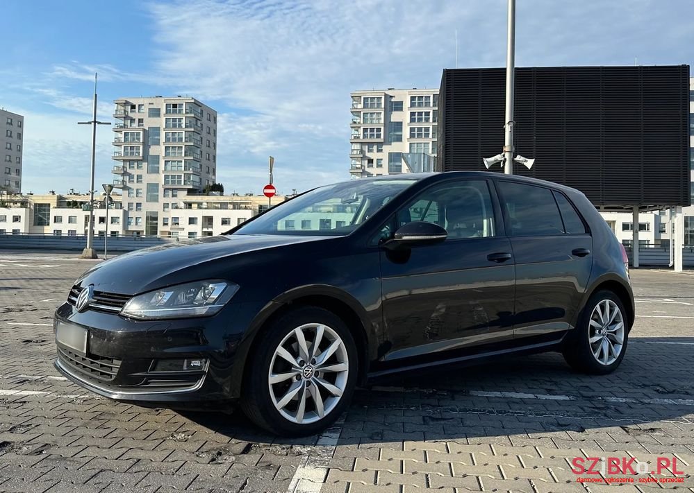 2014' Volkswagen Golf photo #6