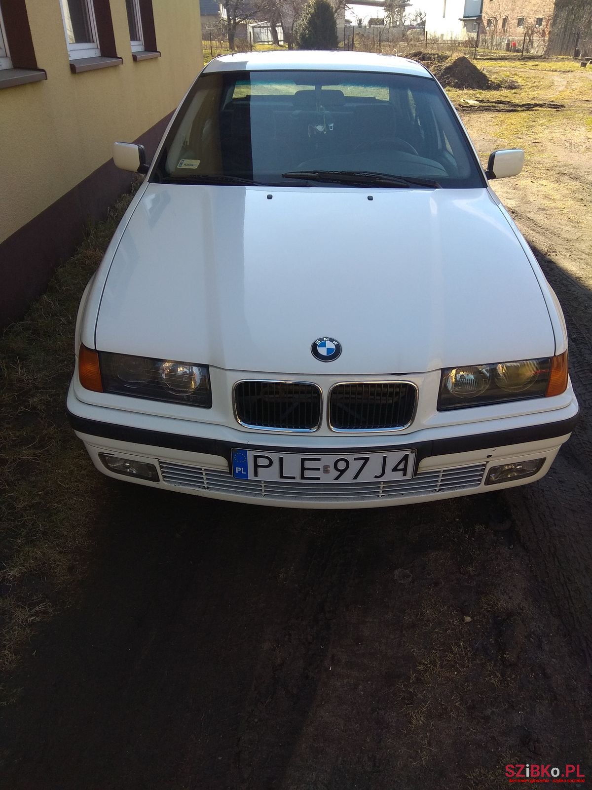 1994' BMW 3 Series 36 photo #5