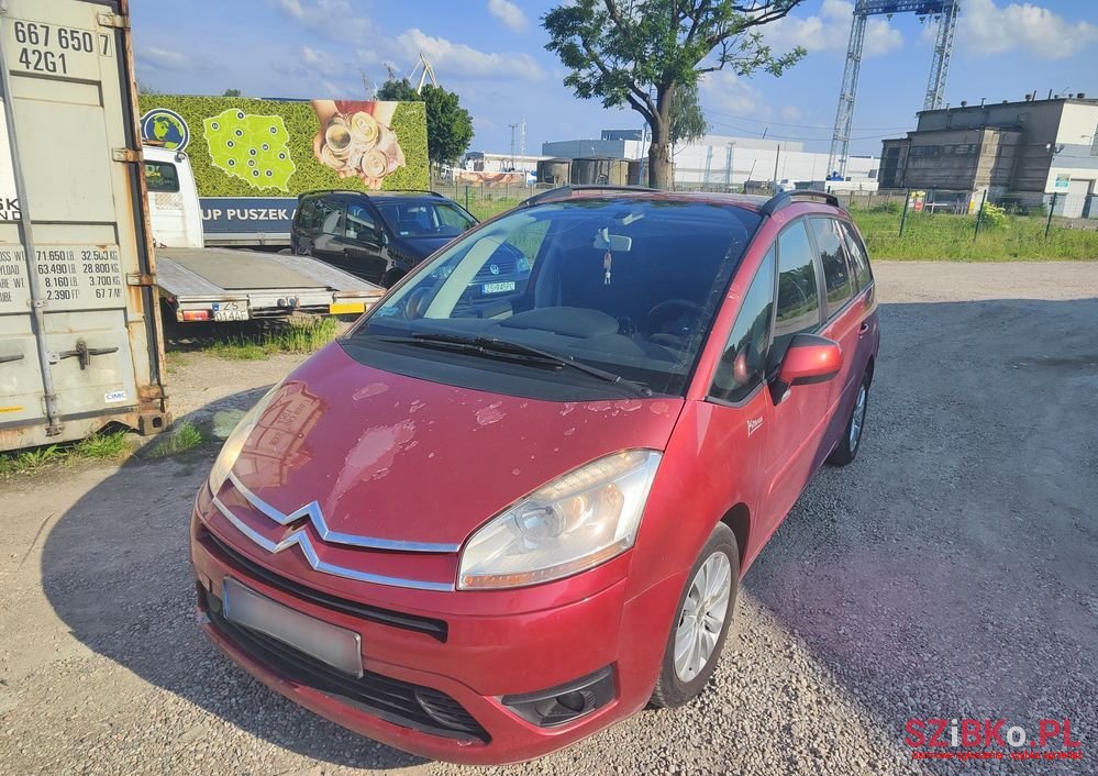 2008' Citroen C4 Picasso photo #1