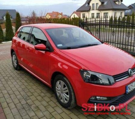 2015' Volkswagen Polo photo #1