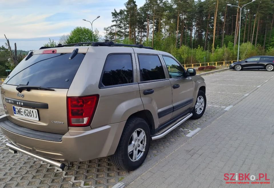 2005' Jeep Cherokee Sport photo #5