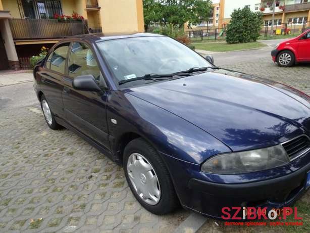 2003' Mitsubishi Carisma photo #1