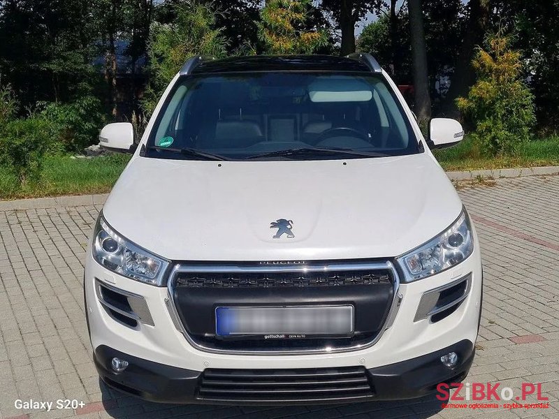 2012' Peugeot 4008 photo #2