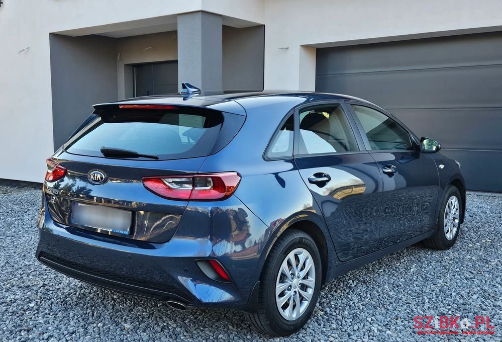 2020' Kia Ceed photo #6