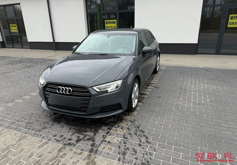 2018' Audi A3 1.6 Tdi Sportback photo #2