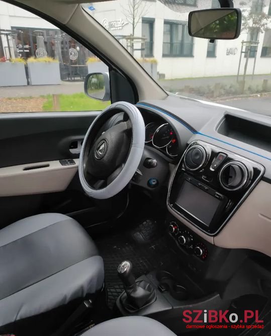 2014' Dacia Dokker photo #5