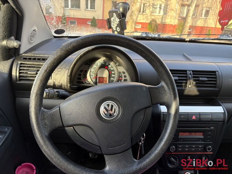 2007' Volkswagen Fox 1.2 photo #2