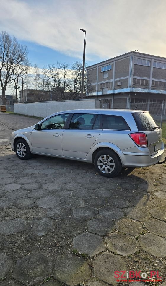 2010' Opel Astra Iii 1.7 Cdti Cosmo photo #5