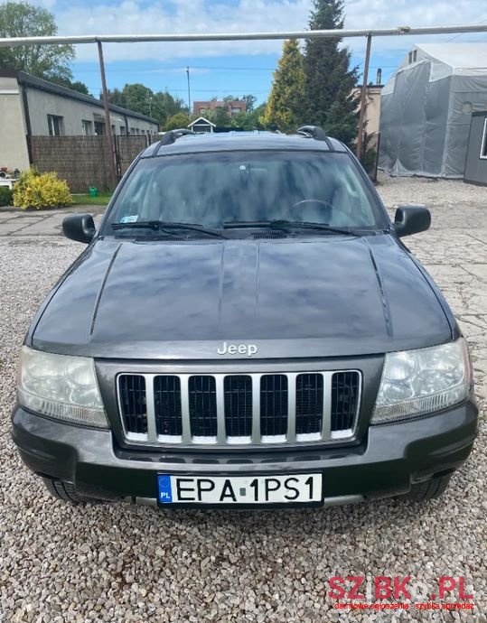 2004' Jeep Grand Cherokee photo #2
