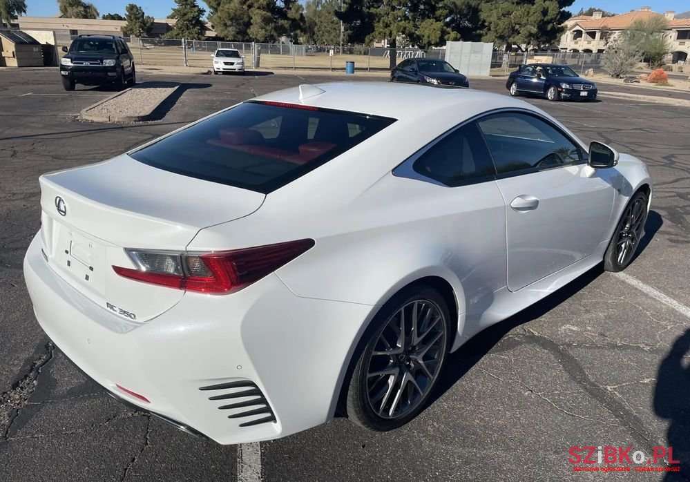 2015' Lexus RC photo #3